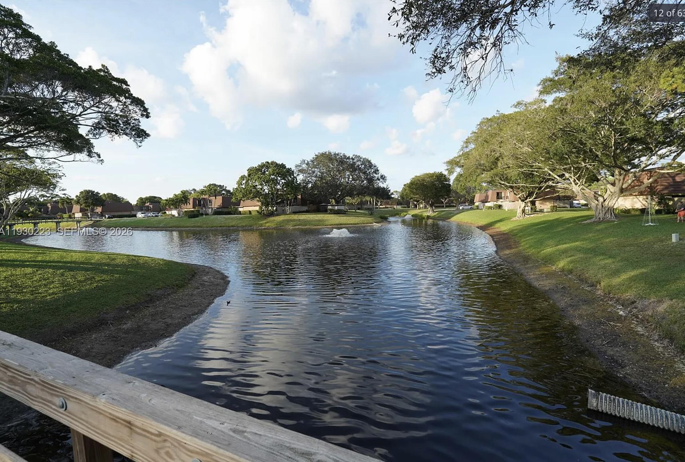 GARDEN LAKES AND GARDEN SQUARE SHOPS - Residential