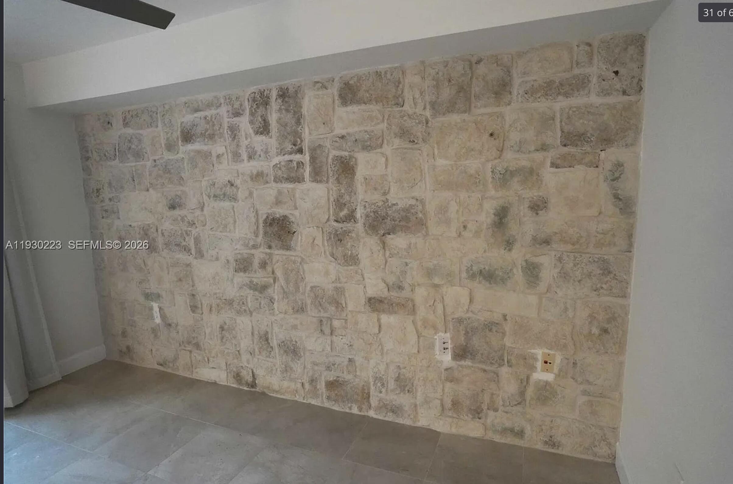 GARDEN LAKES AND GARDEN SQUARE SHOPS - Residential