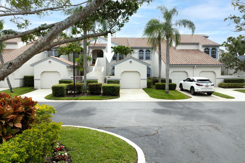 Photo of 502 Ryder Cup Circle S #502, Palm Beach Gardens, FL 33418 (MLS # R10958969)