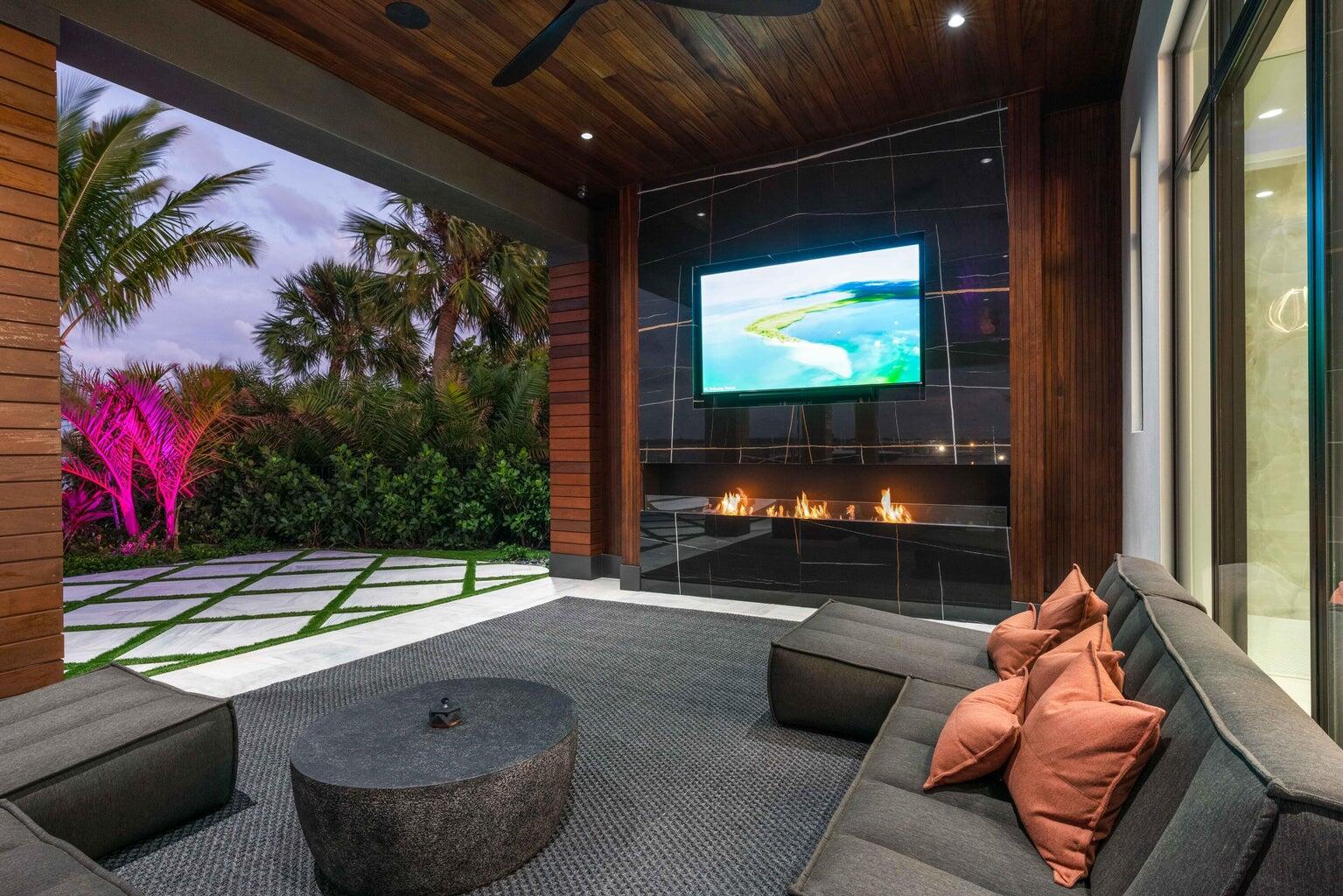 YACHT CLUB ADDITION - Residential