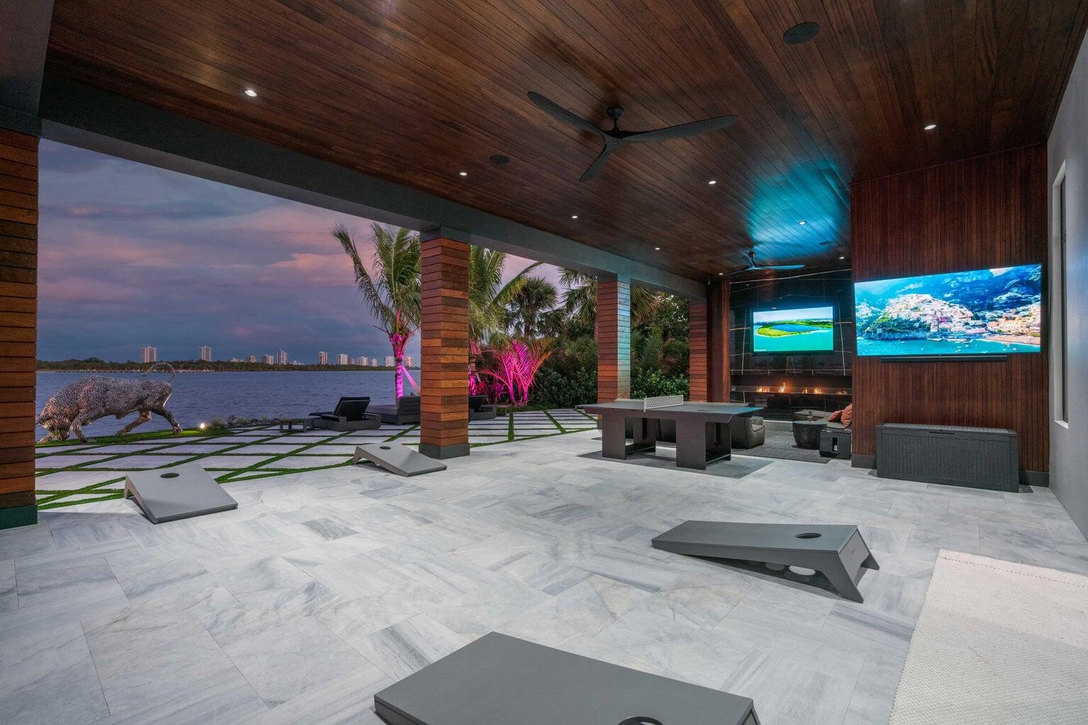 YACHT CLUB ADDITION - Residential