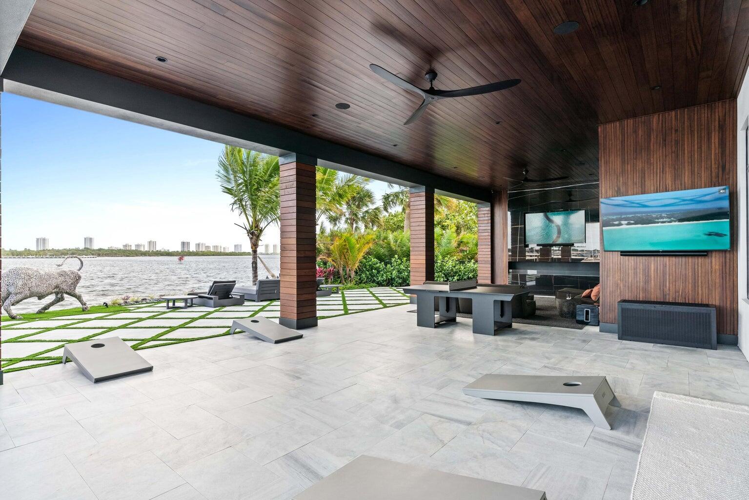 YACHT CLUB ADDITION - Residential