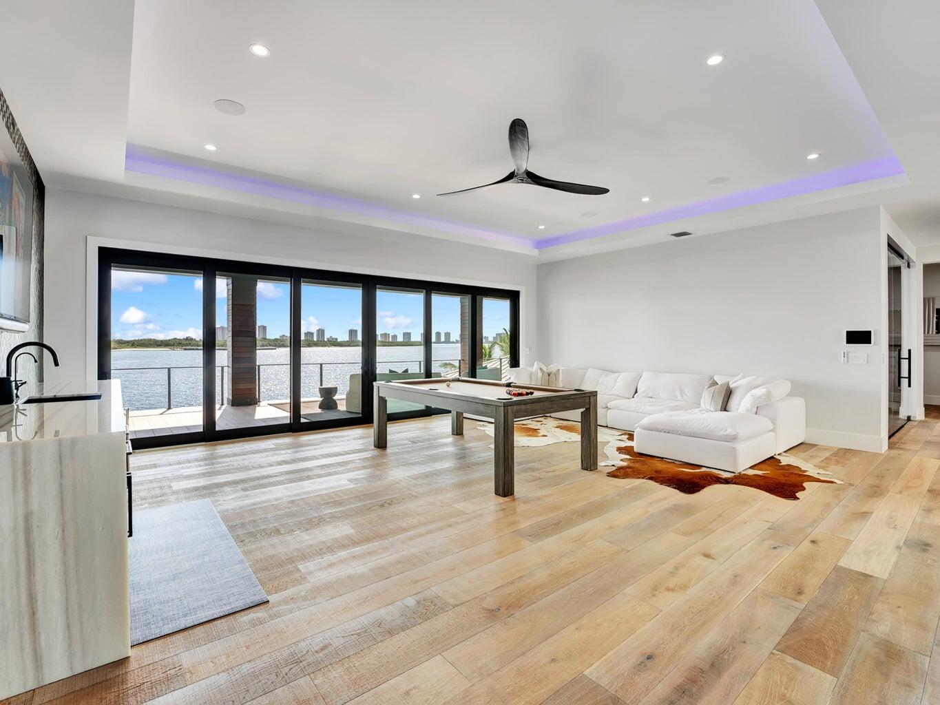 YACHT CLUB ADDITION - Residential