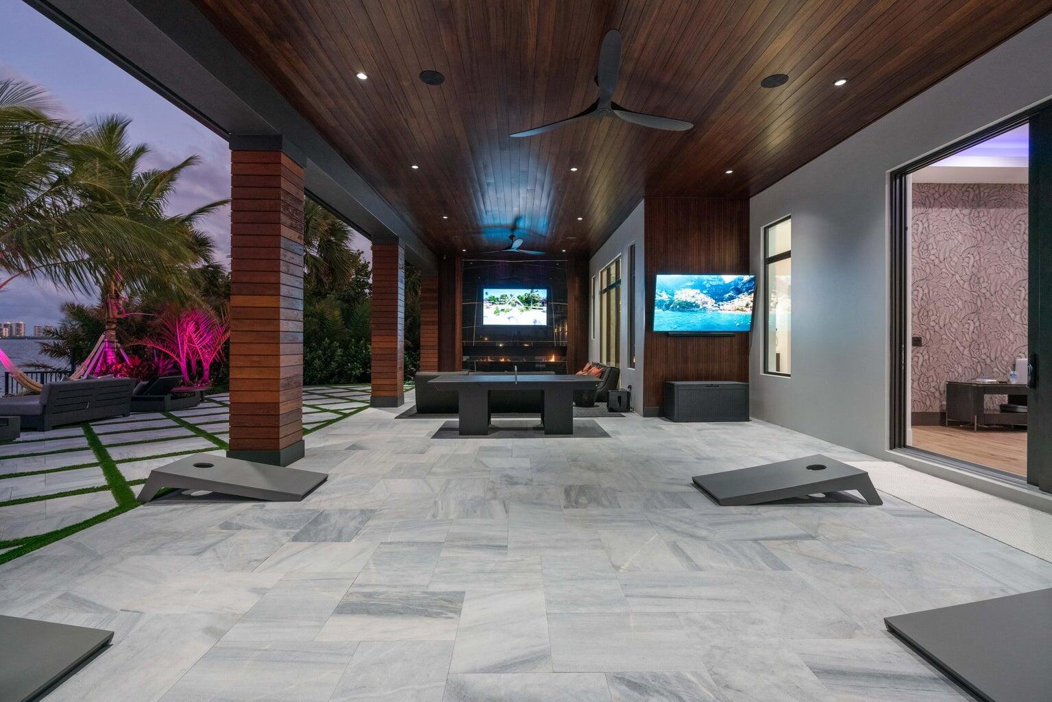 YACHT CLUB ADDITION - Residential