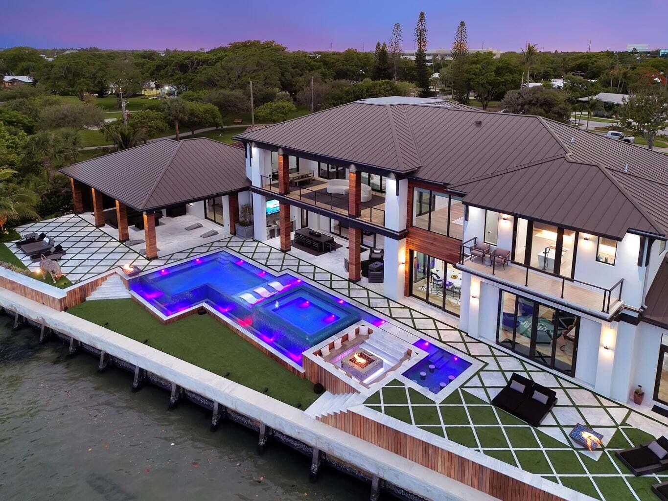 YACHT CLUB ADDITION - Residential