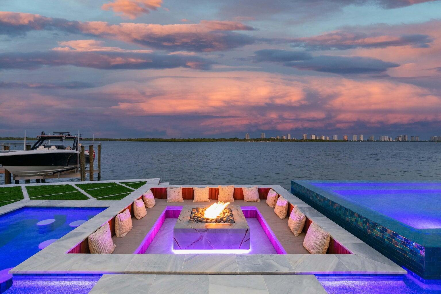 YACHT CLUB ADDITION - Residential