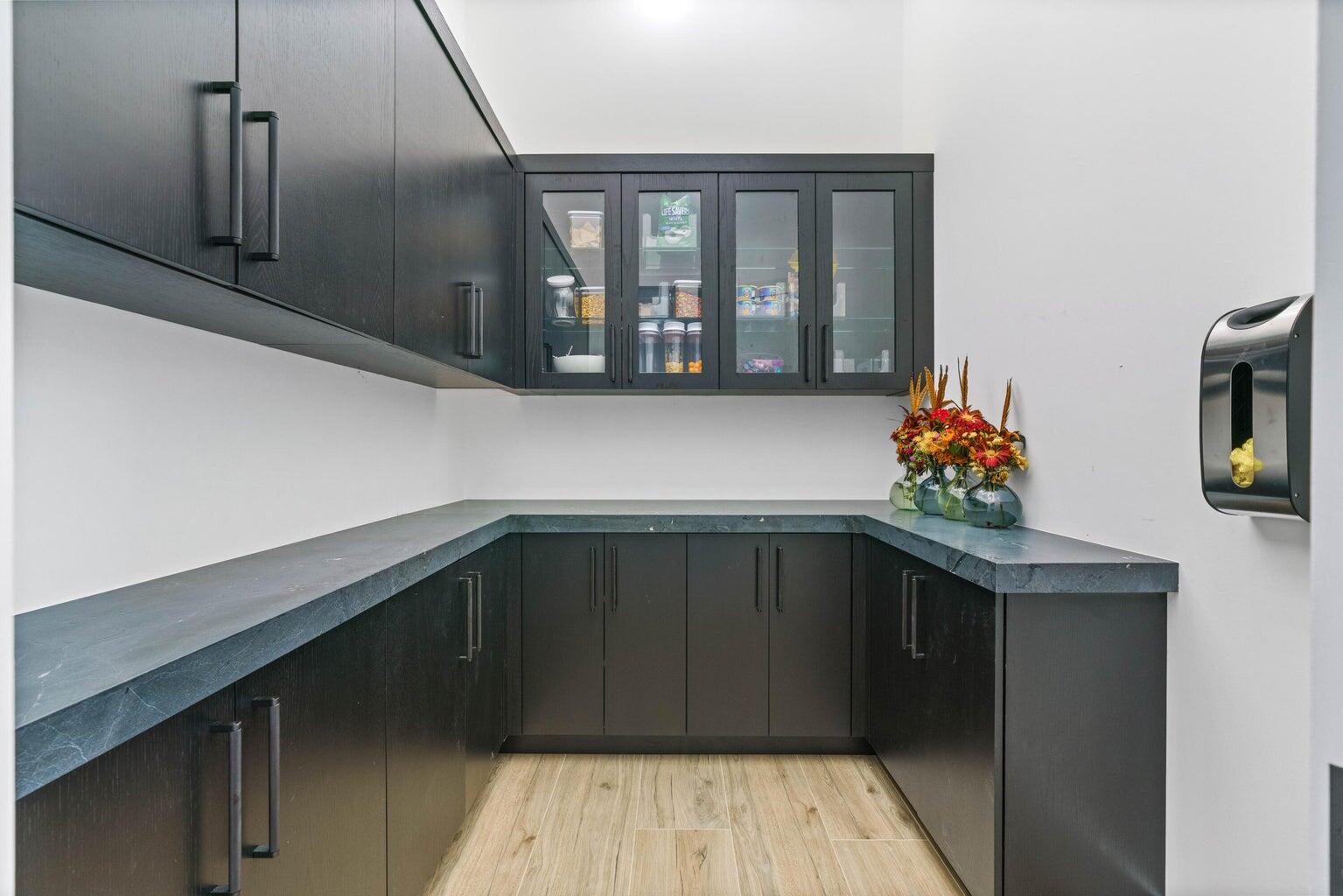 YACHT CLUB ADDITION - Residential