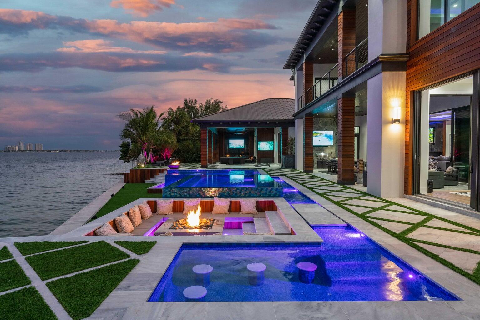 YACHT CLUB ADDITION - Residential