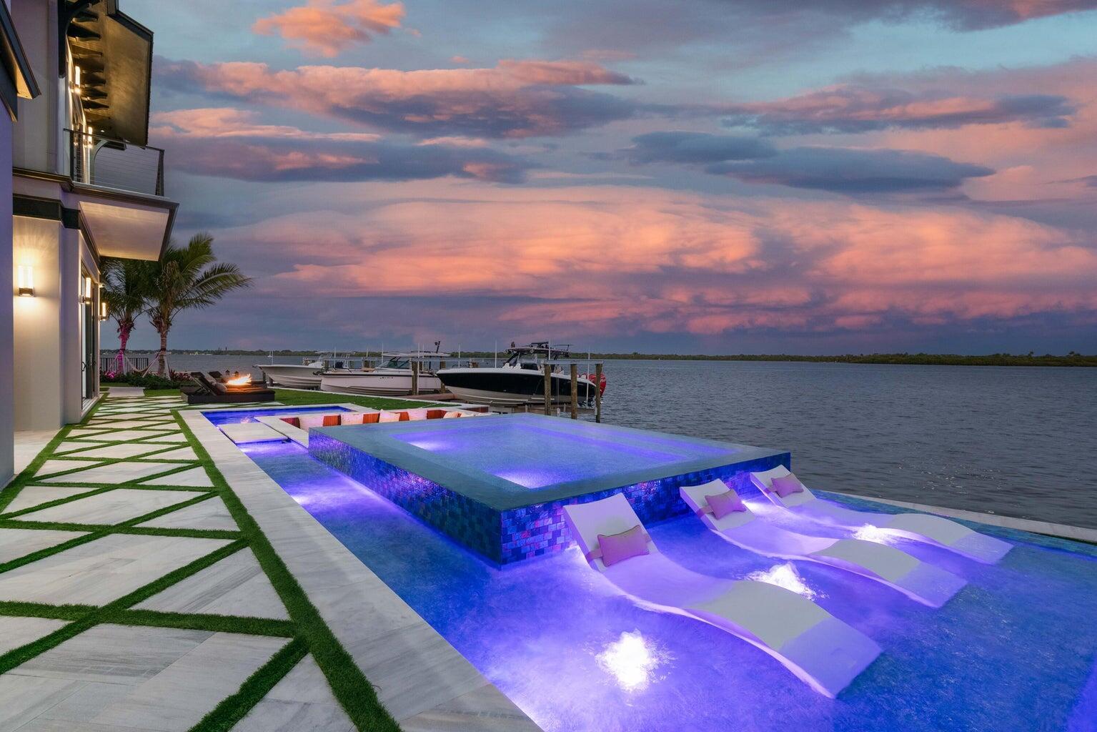 YACHT CLUB ADDITION - Residential