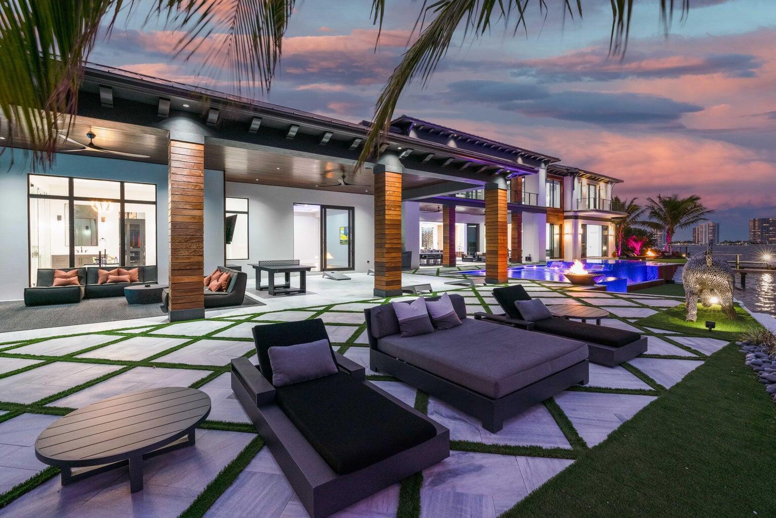 YACHT CLUB ADDITION - Residential