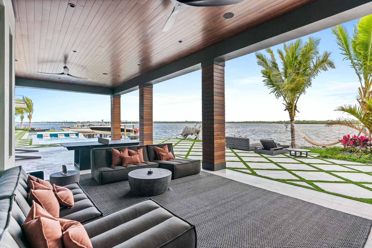 YACHT CLUB ADDITION - Residential