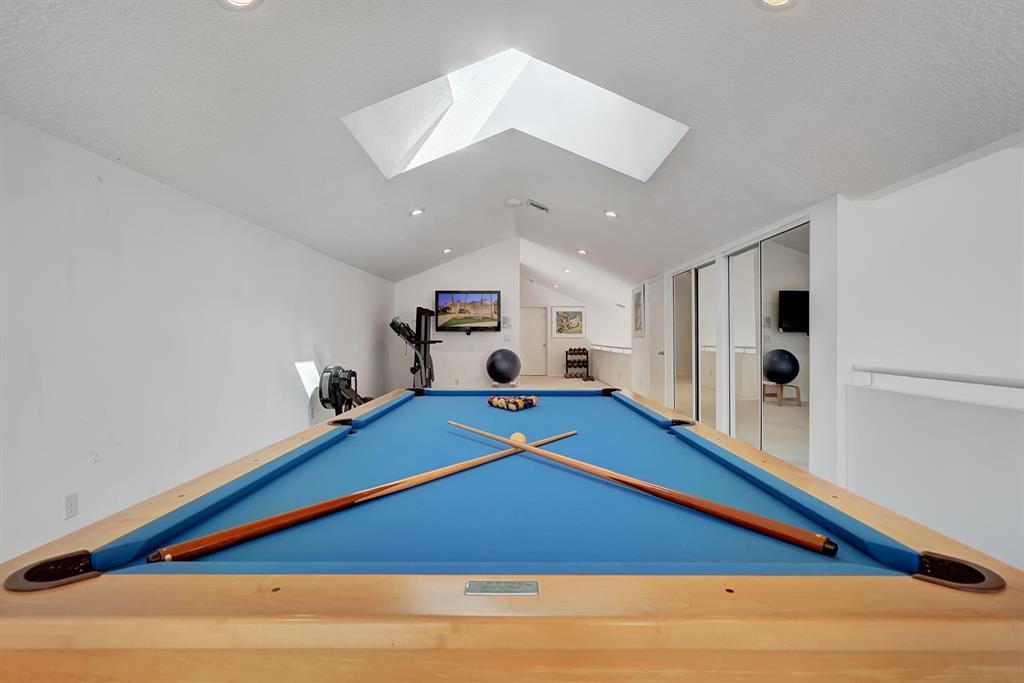 OLYMPUS - Residential