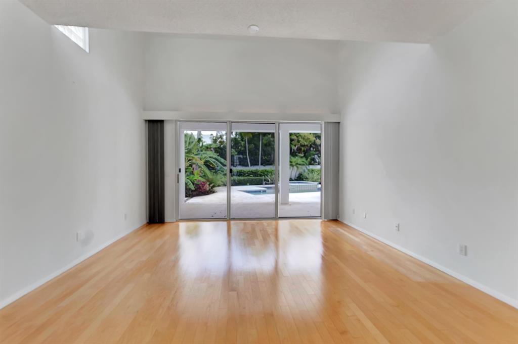 OLYMPUS - Residential