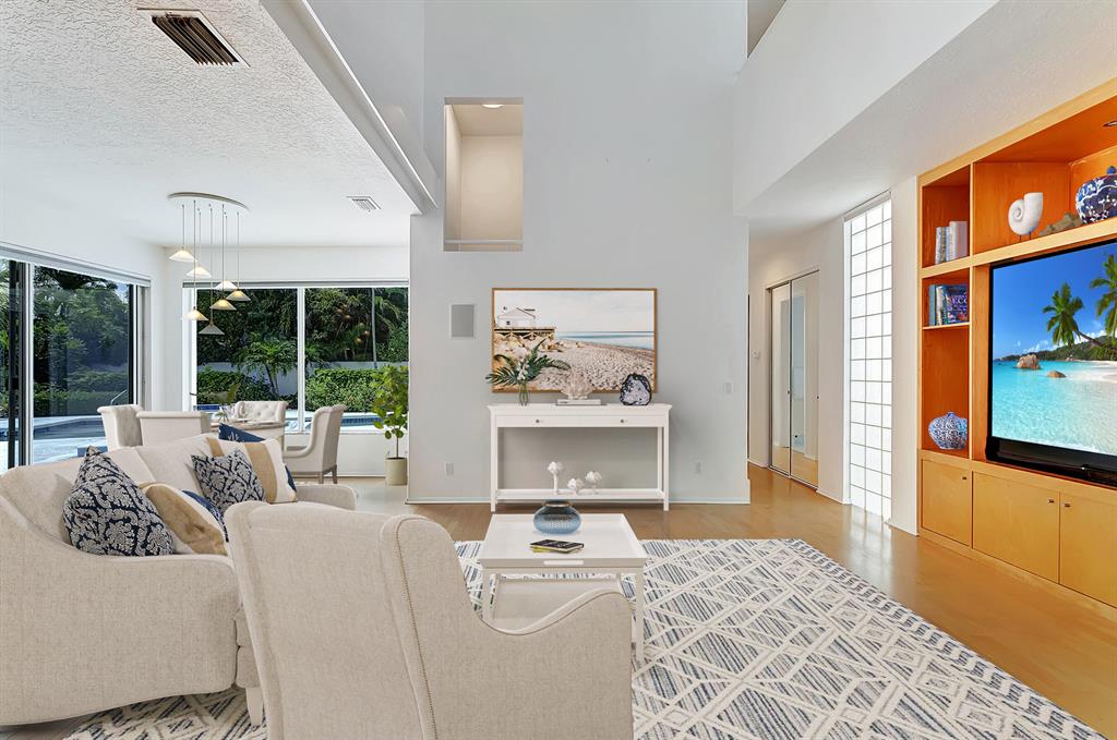 OLYMPUS - Residential