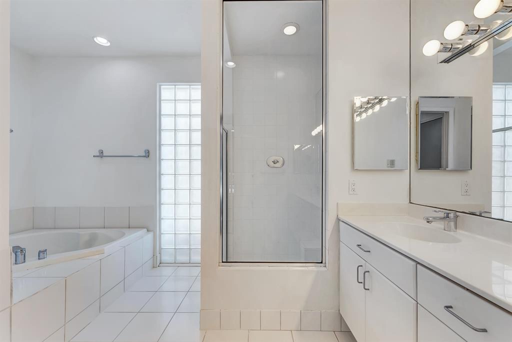 OLYMPUS - Residential