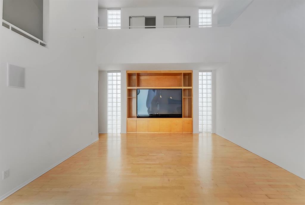 OLYMPUS - Residential