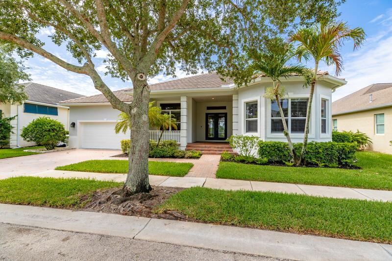 Beautifully updated estate home situated alongside Pointe West's golf course. This home features a large covered/screened paver lanai perfect for enjoying coffee in the morning & watching the golfers cruise by. The roomy home has high volume ceilings, dramatic archways, pillars & tray ceilings. Eat-in island kitchen w/granite countertops, backsplash, stainless steel appliances & natural gas cooktop. Grand primary suite with siitting area, his & hers walk-in closets, dual vanities, relaxing tub. Home features natural gas washer & dryer. Rmszapprox. EASY TO SHOW!