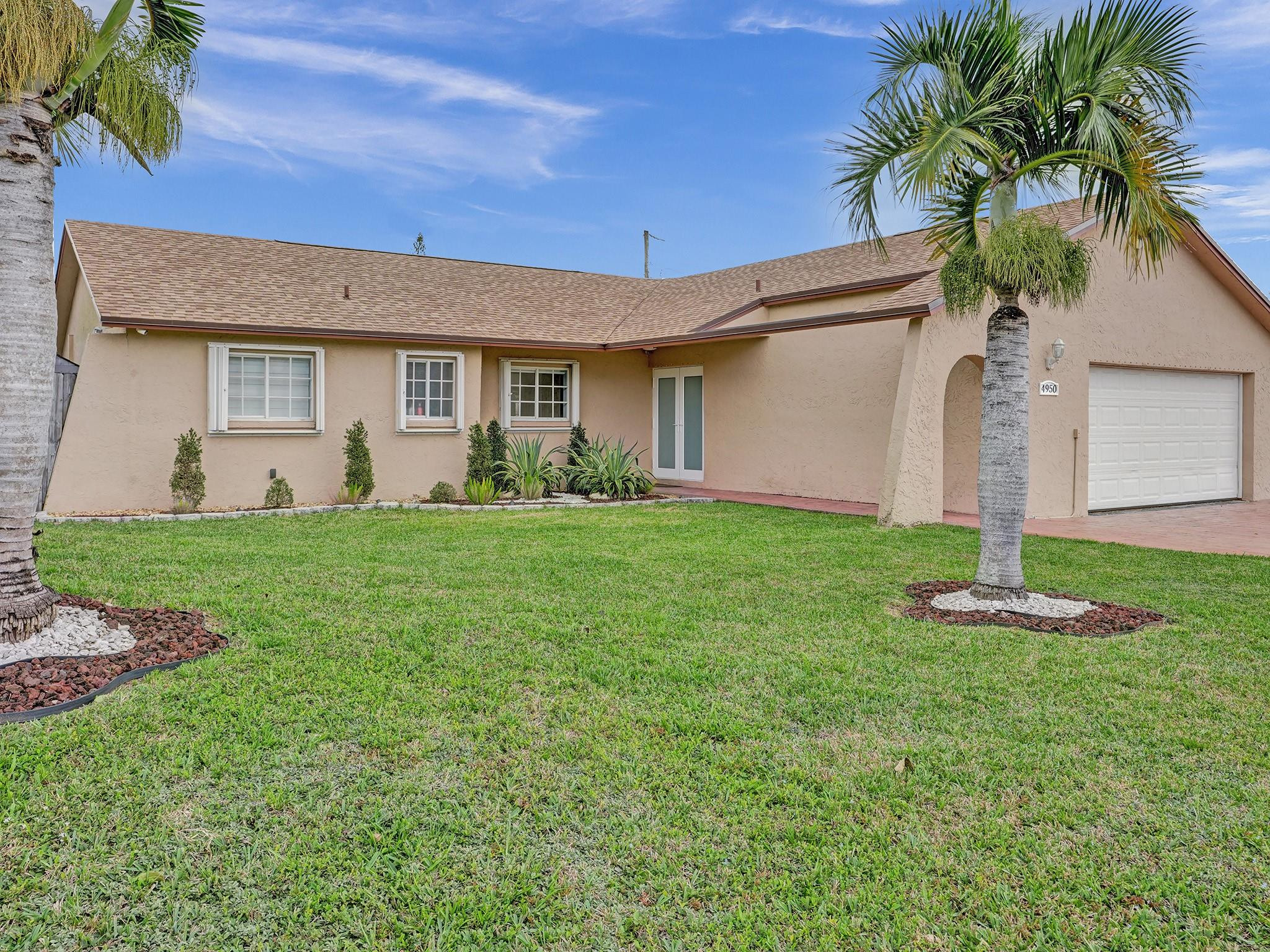 4950 NW 85th Terrace