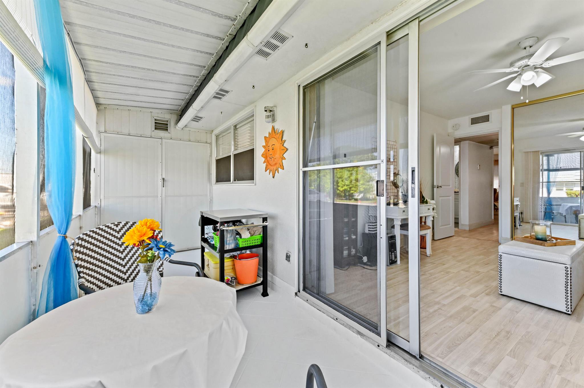 KINGS POINT - Residential