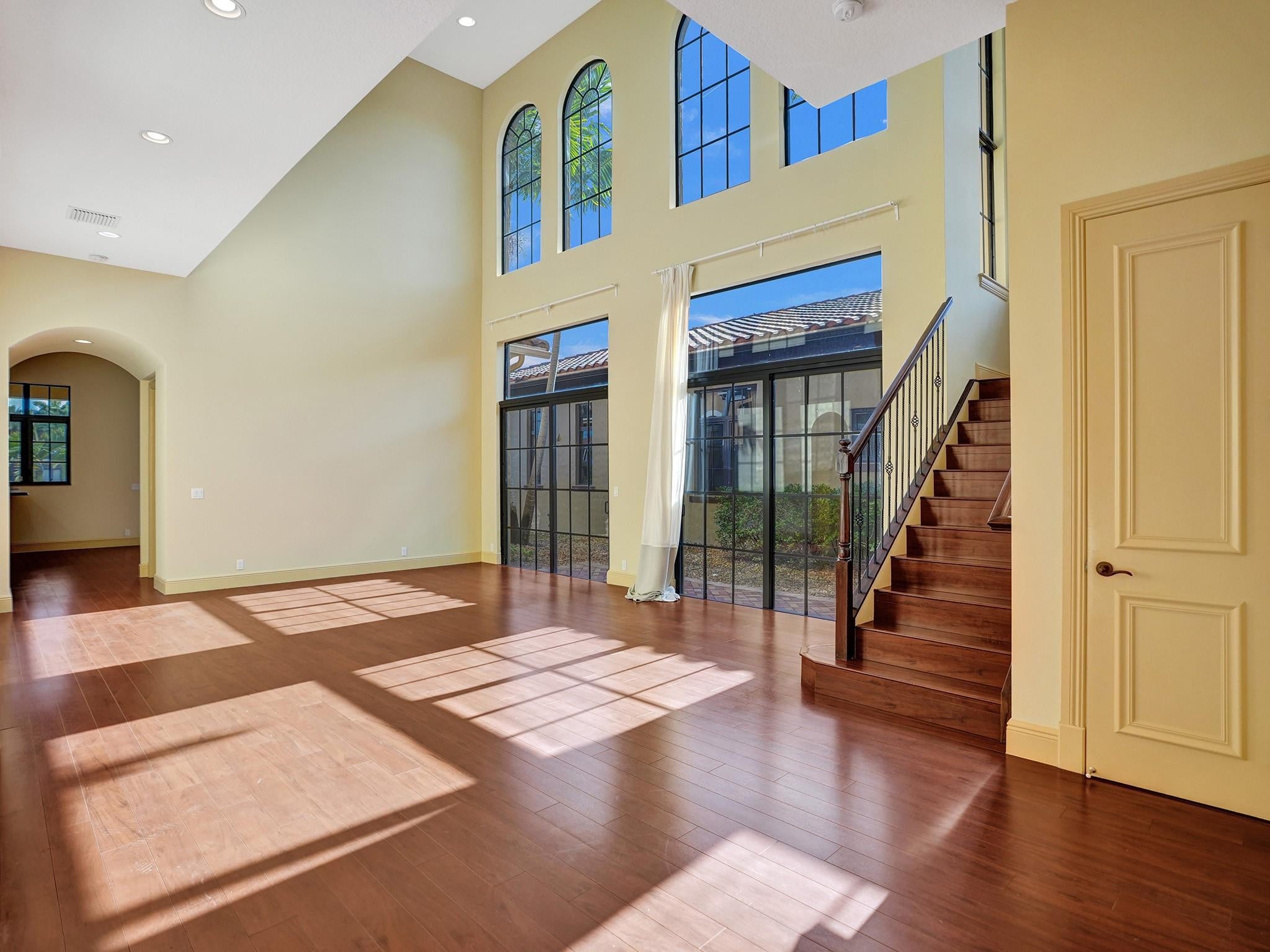 9571 Kenley Court