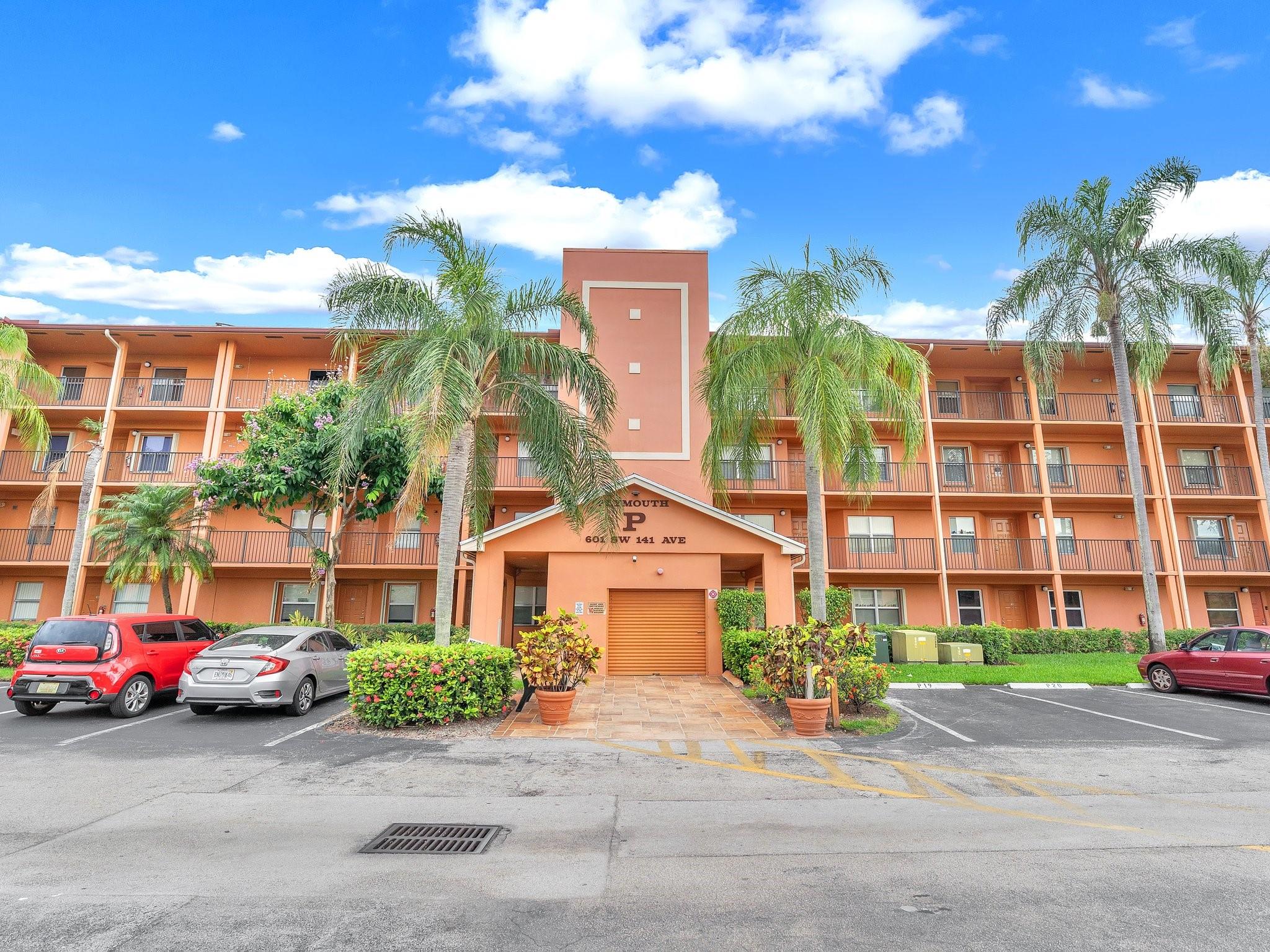 601 SW 141st Ave 110P