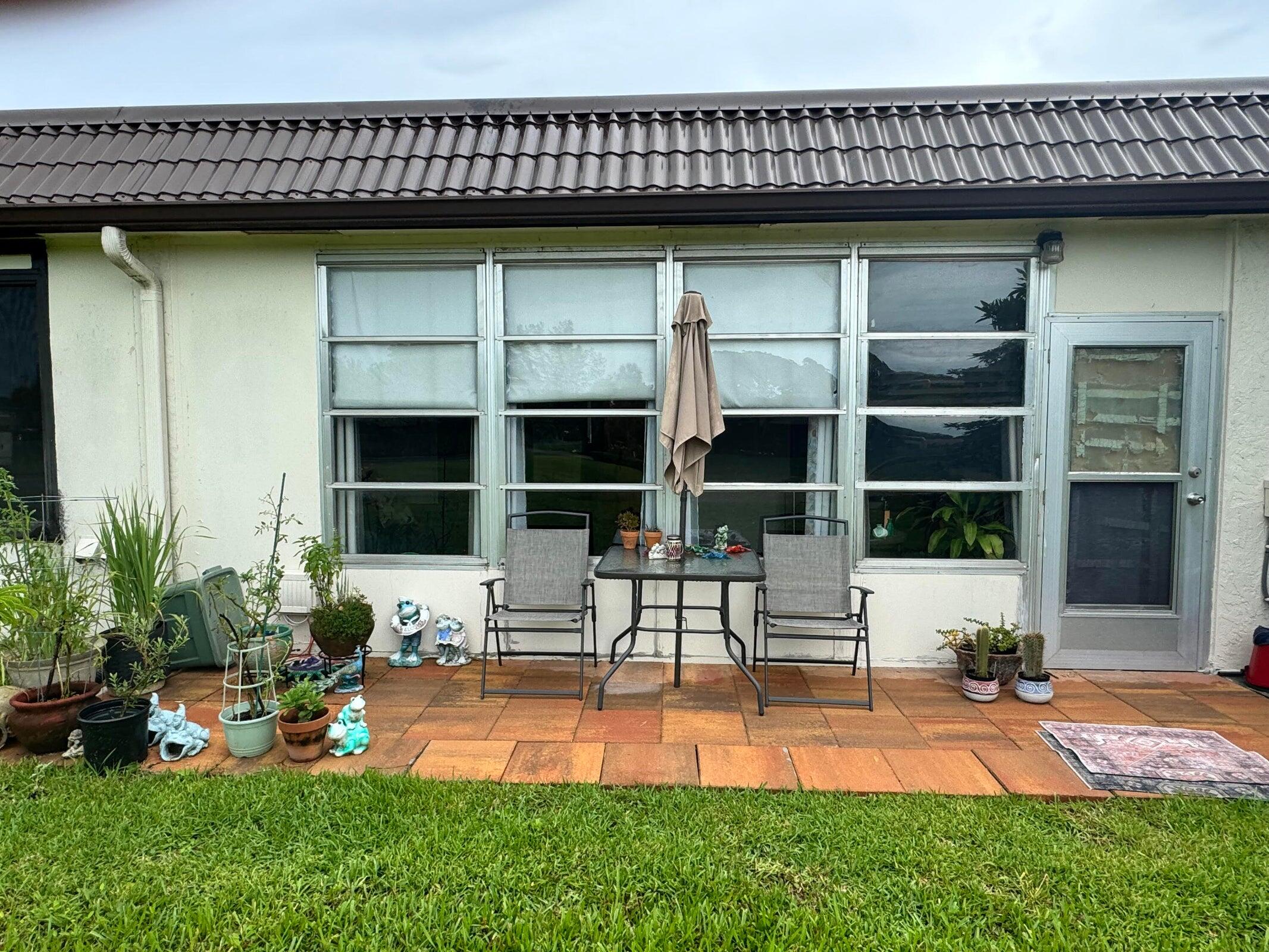 Golden Lakes Village Condo M - Residential