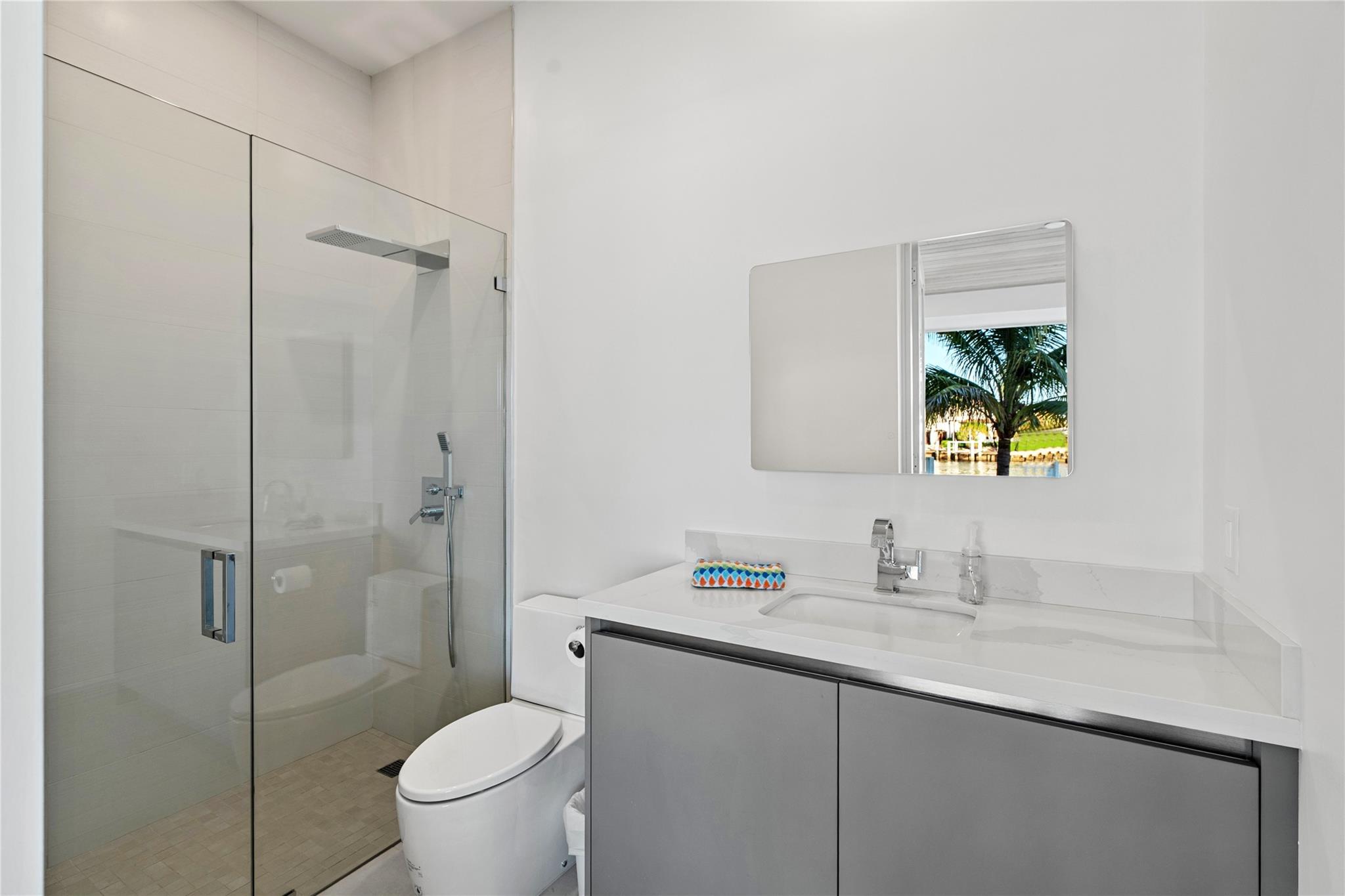 HILLSBORO SHORES SEC - Residential