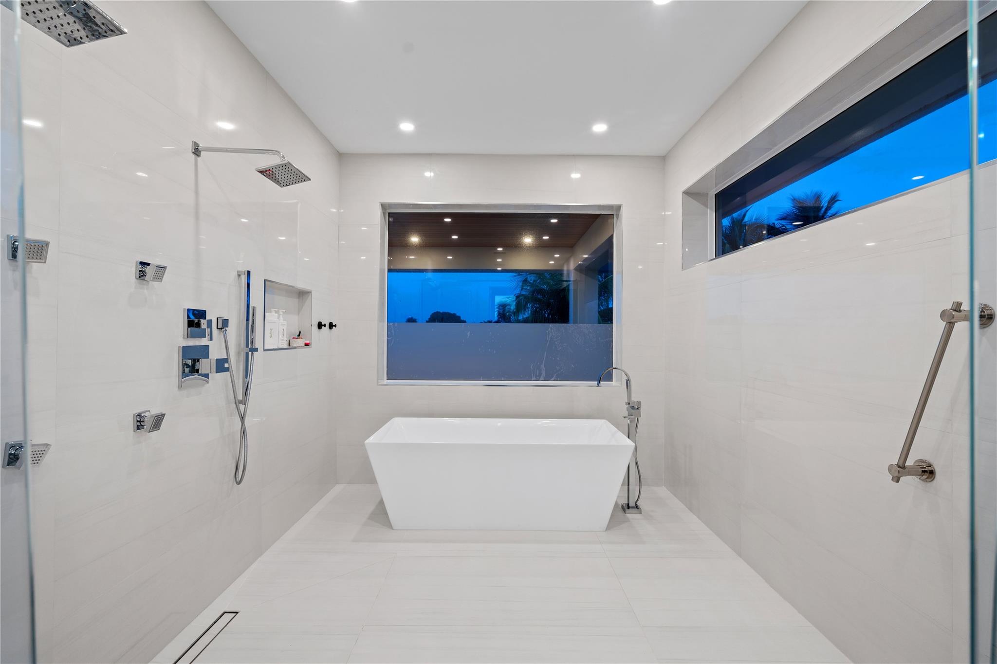 HILLSBORO SHORES SEC - Residential