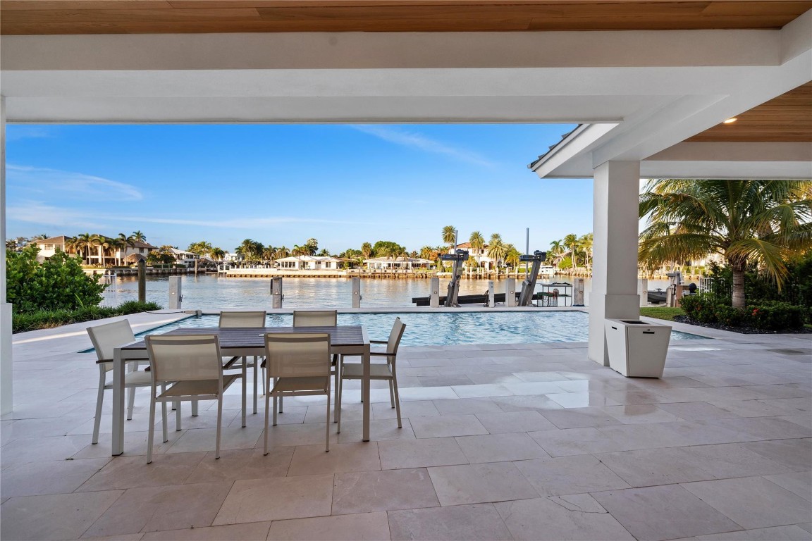 HILLSBORO SHORES SEC - Residential