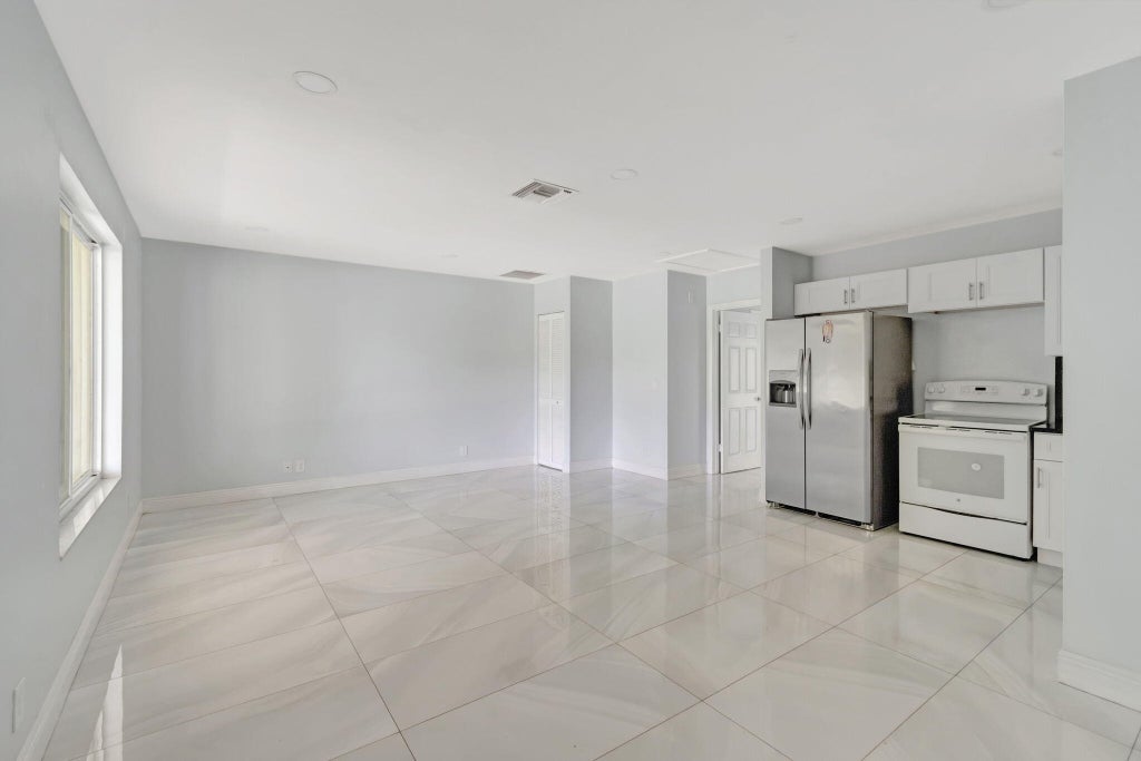 Photo of 4338 Forest Road #3, West Palm Beach, FL 33406 (MLS # R11114172)