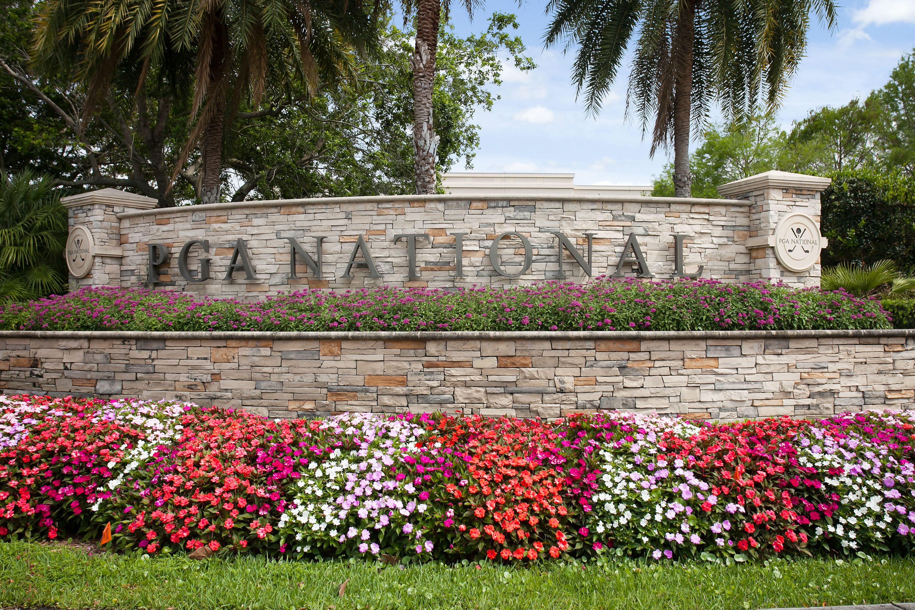 PGA RESORT COMMUNITY OF EAGLETON - Residential