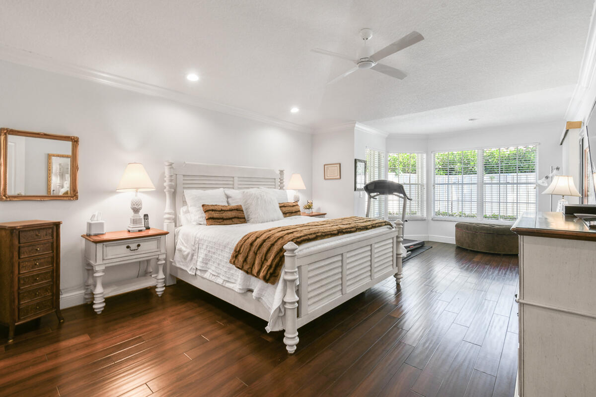 PGA RESORT COMMUNITY OF EAGLETON - Residential