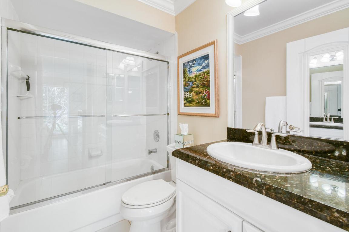 PGA RESORT COMMUNITY OF EAGLETON - Residential