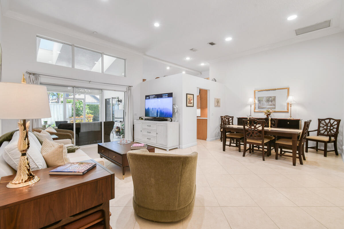 PGA RESORT COMMUNITY OF EAGLETON - Residential