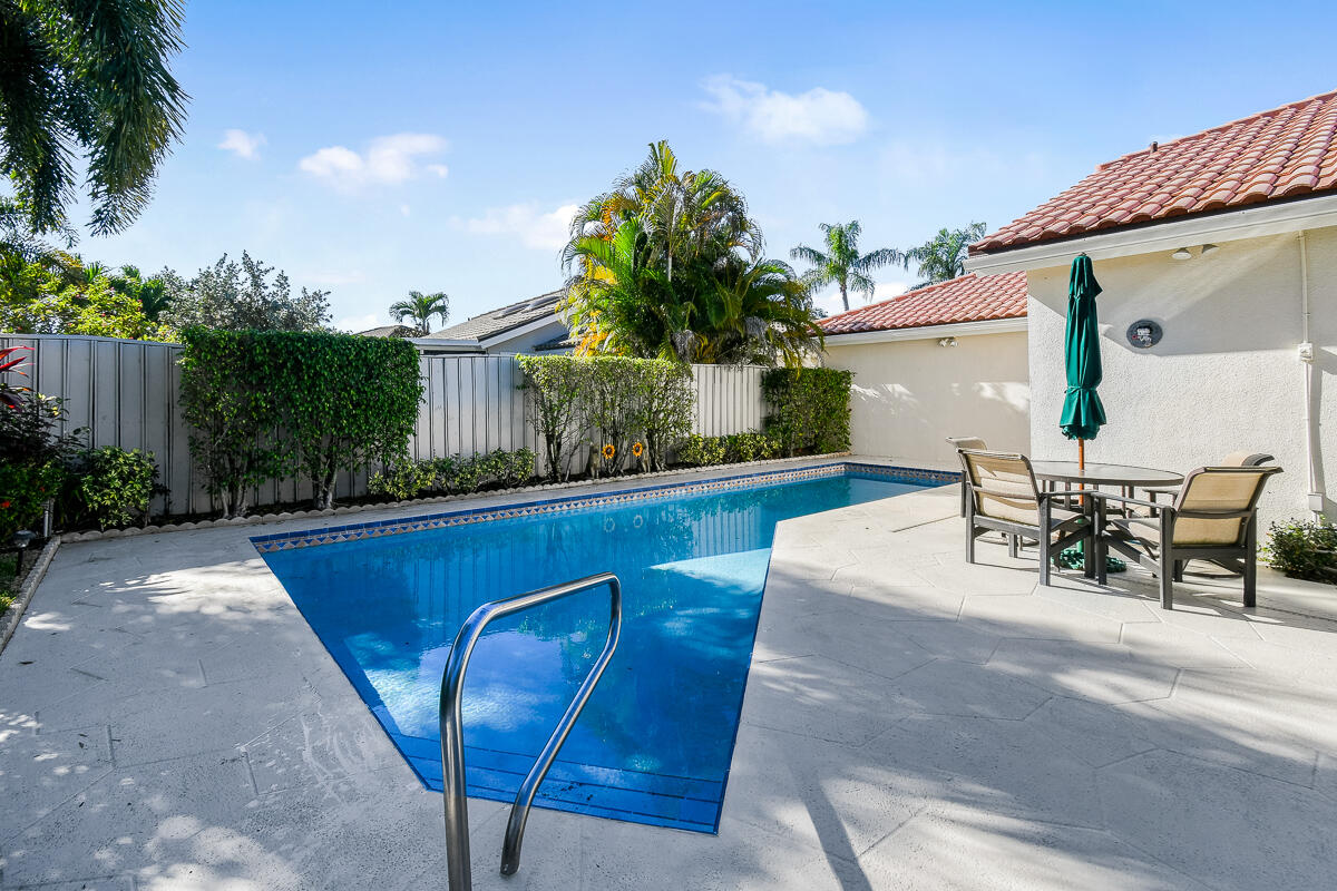 PGA RESORT COMMUNITY OF EAGLETON - Residential