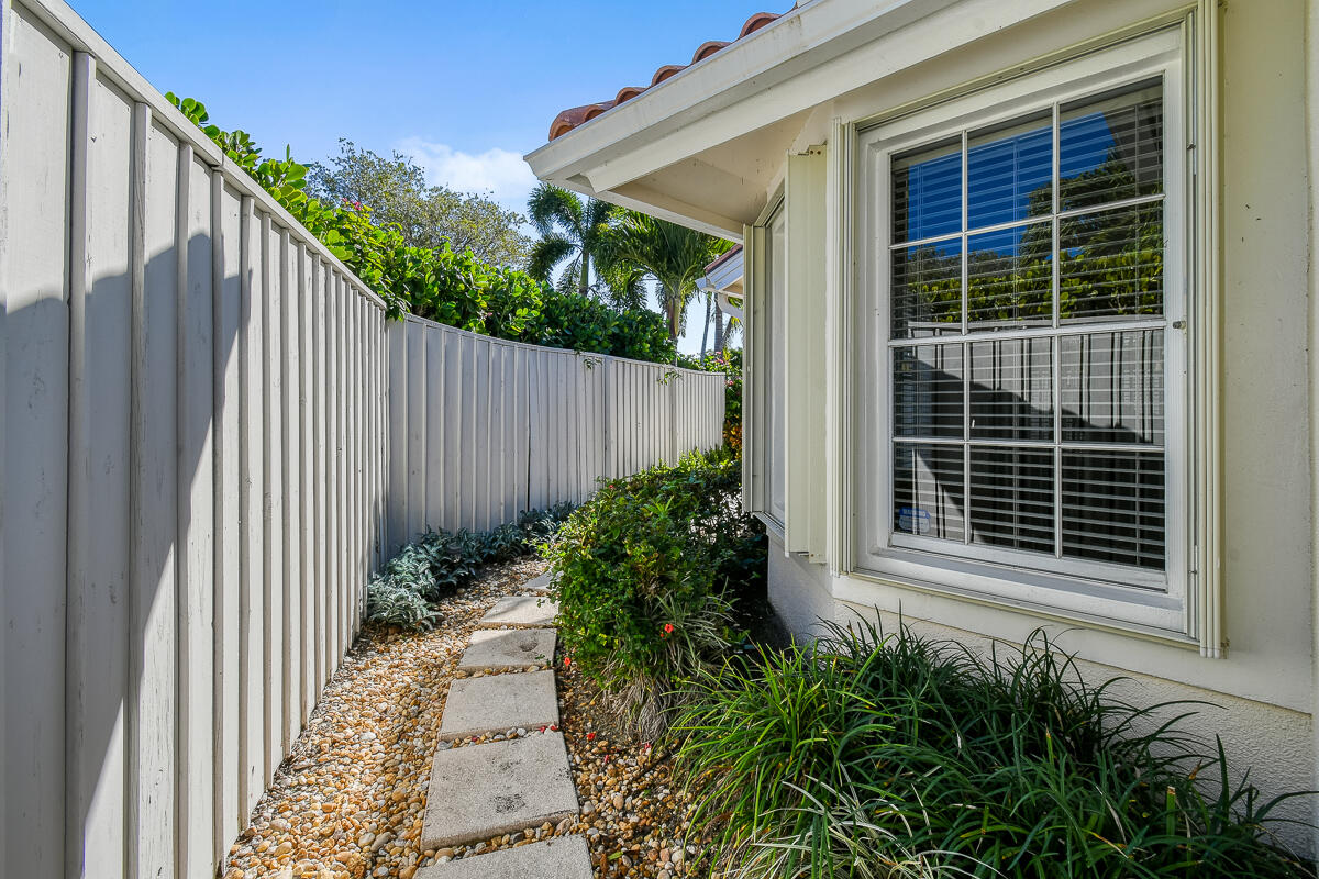 PGA RESORT COMMUNITY OF EAGLETON - Residential