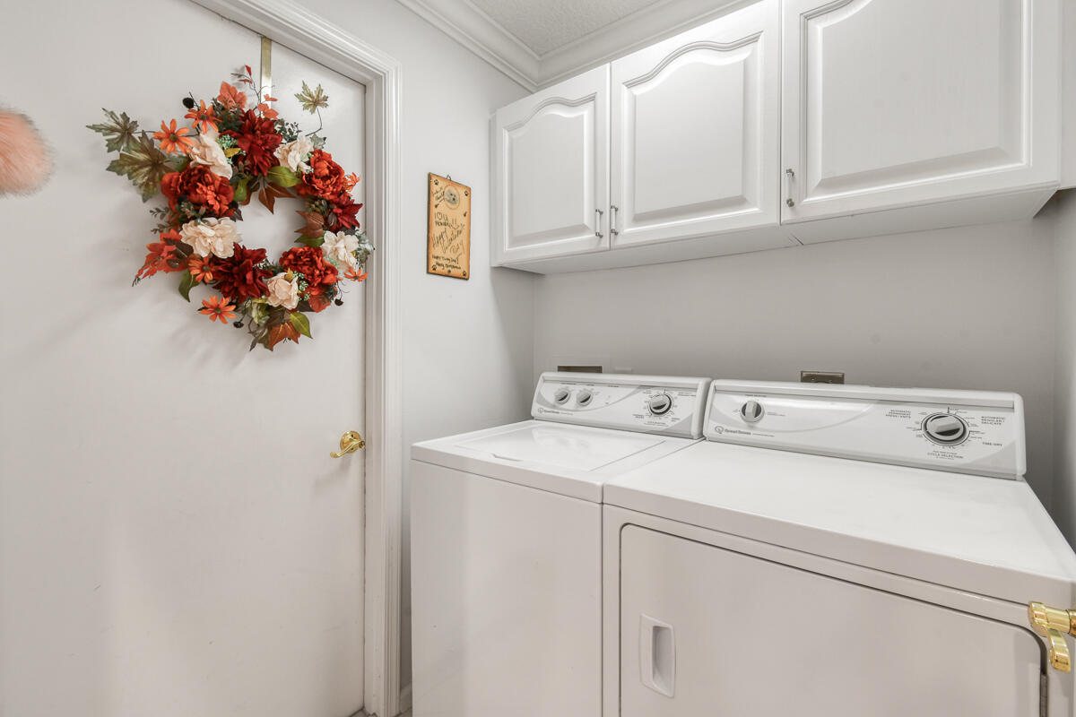 PGA RESORT COMMUNITY OF EAGLETON - Residential