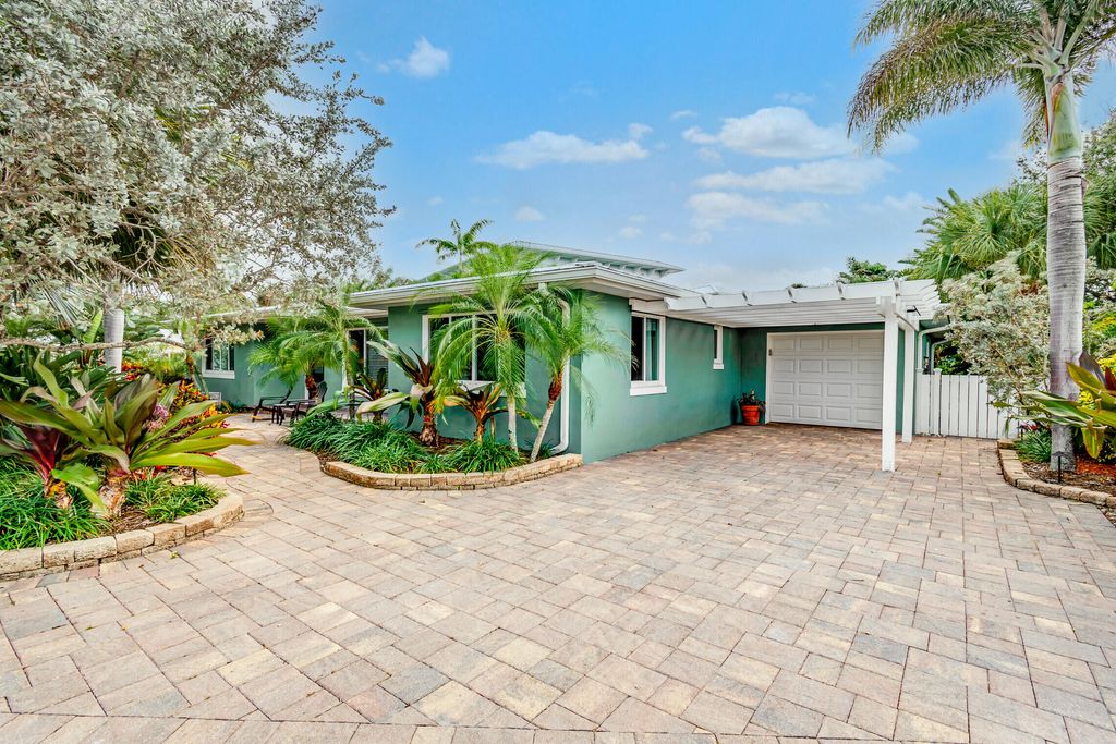 Photo of 440 Jupiter Lane, North Palm Beach, FL 33408 (MLS # R11166717)