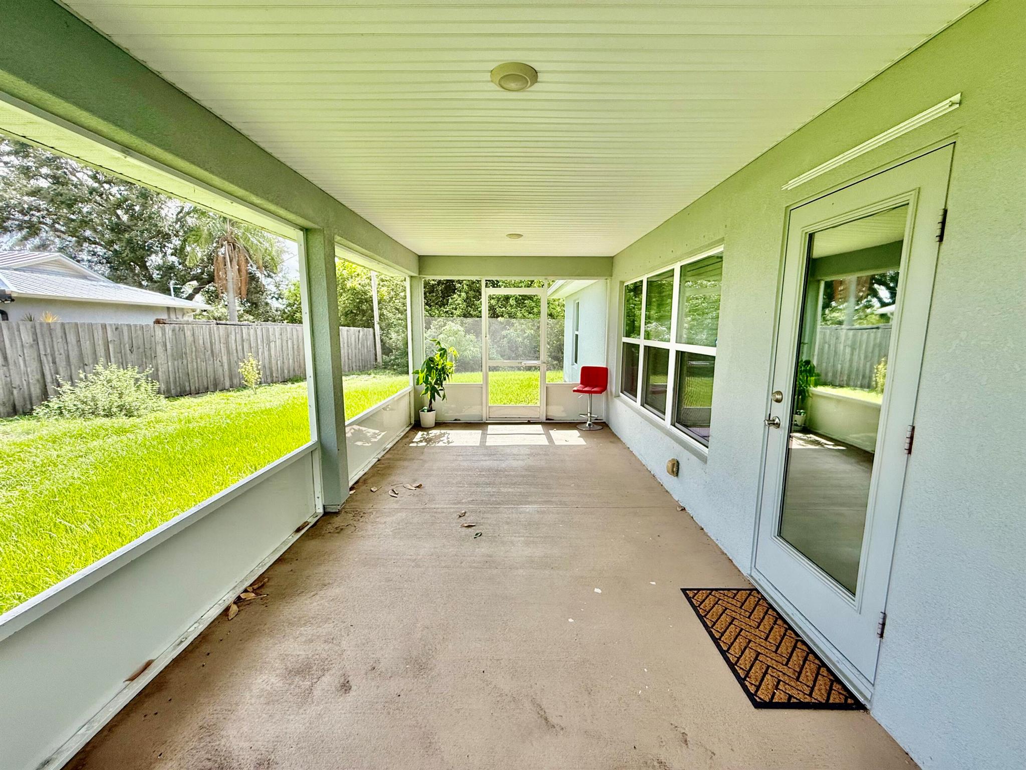 PORT ST LUCIE SECTION 33 - Residential