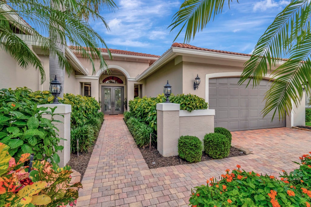Photo of 6982 Antinori Lane, Boynton Beach, FL 33437 (MLS # R10942515)