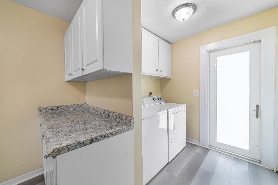 COLONIAL ESTATES - Residential Income