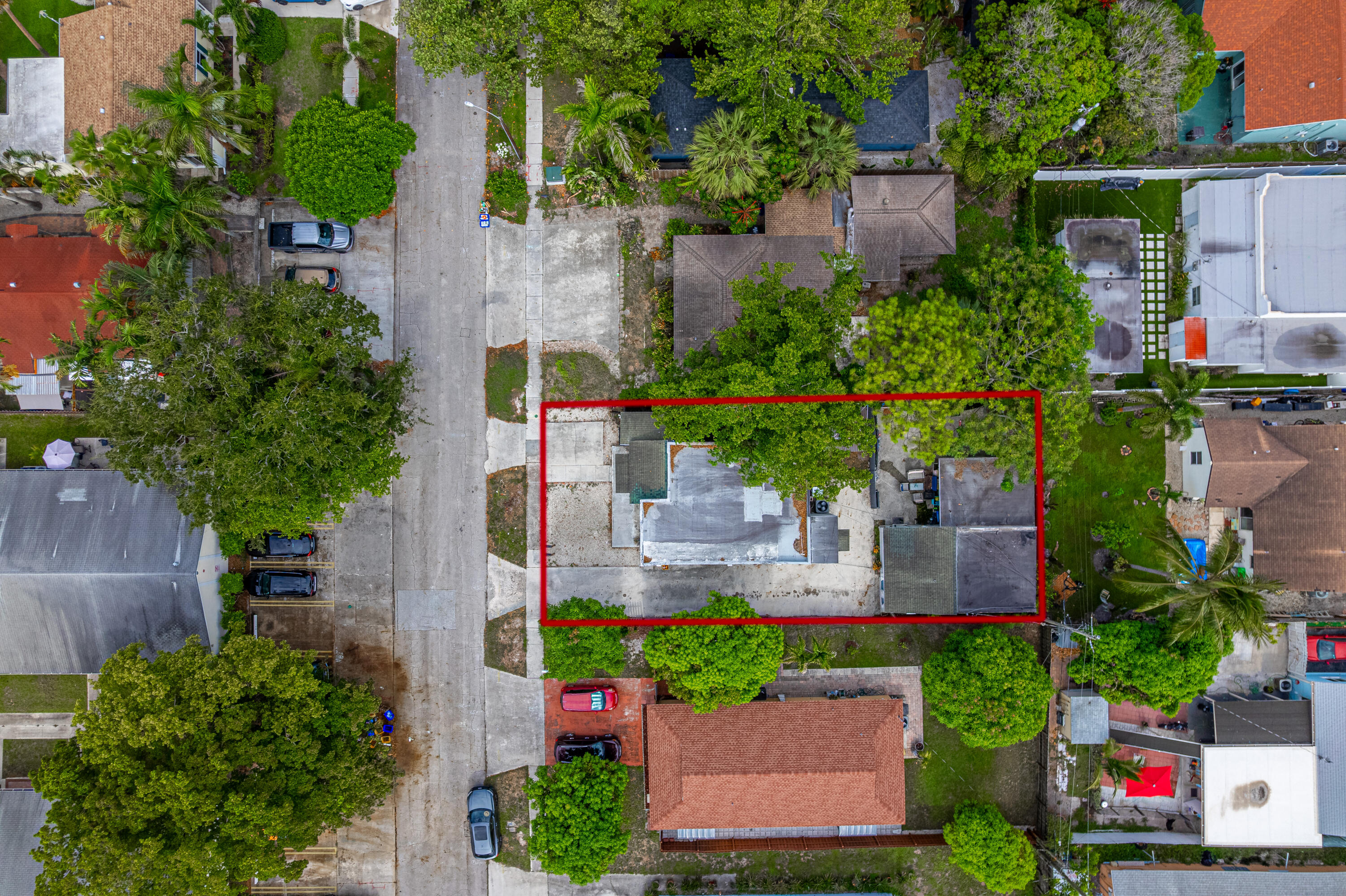 COLONIAL ESTATES - Residential Income