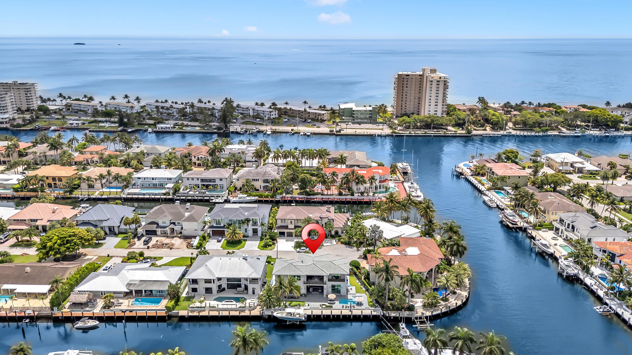 View photos, virtual tours, details... 3711 NE 30th Avenue