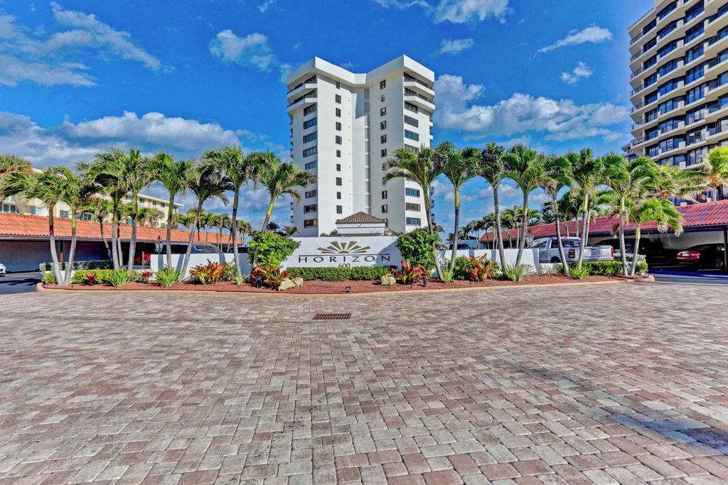 Photo of 600 Ocean Drive #1a, Juno Beach, FL 33408 (MLS # R10911390)
