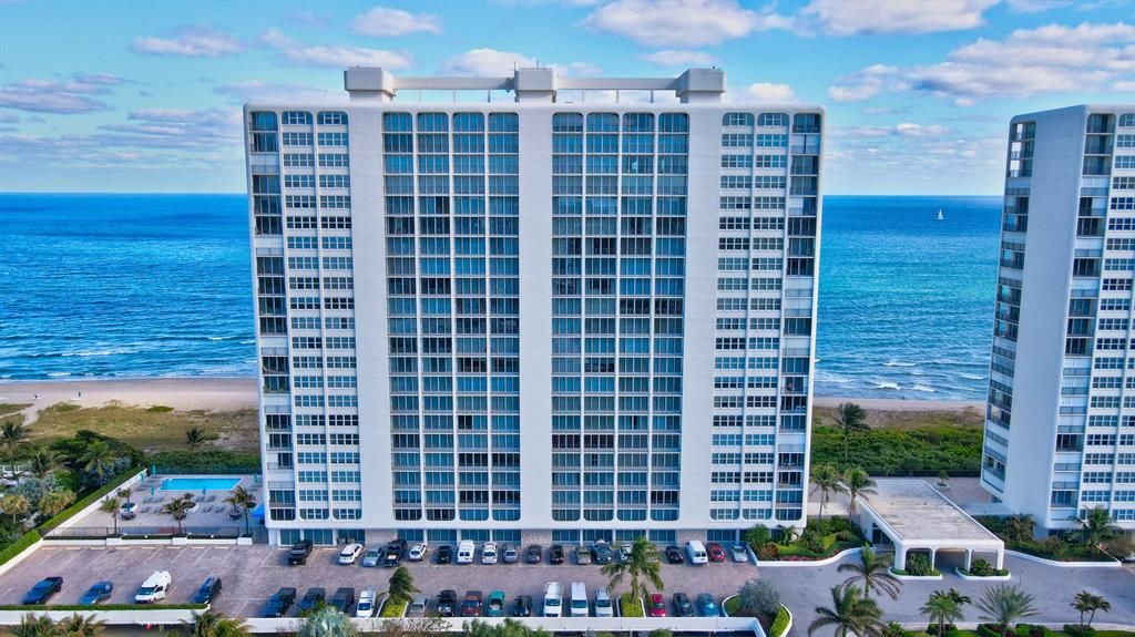 Photo of 2800 S Ocean Boulevard #19b, Boca Raton, FL 33432 (MLS # R10675709)