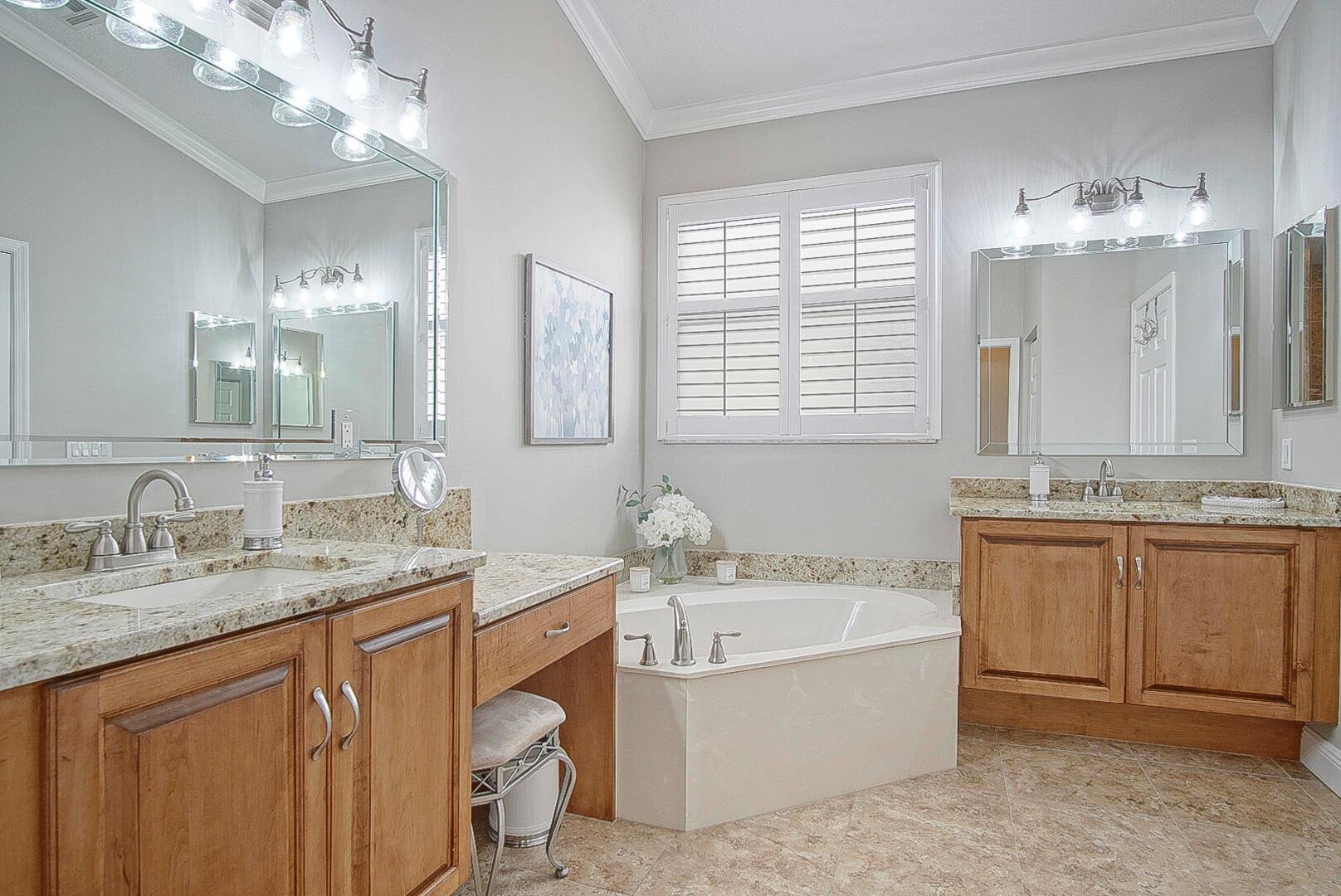 MAGNOLIA LAKES AT ST LUCIE WEST PHASE 2 - Residential