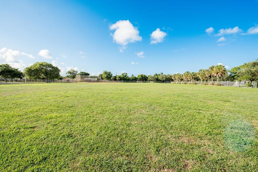 S/D OF 9-46-43 IN - Residential Lease