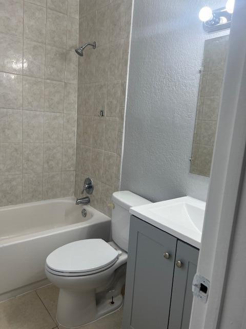 S/D OF 9-46-43 IN - Residential Lease