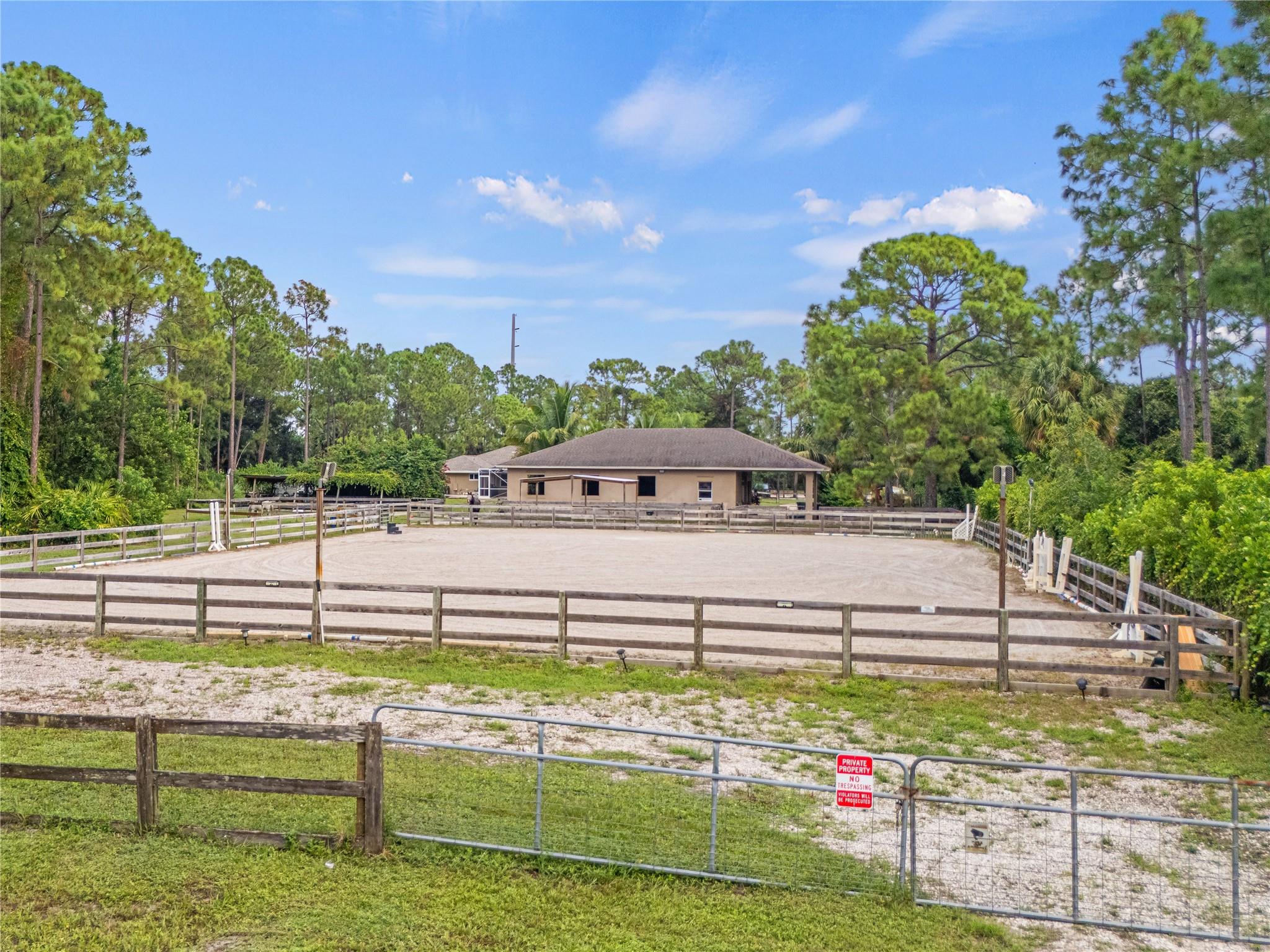 Loxahatchee - Residential