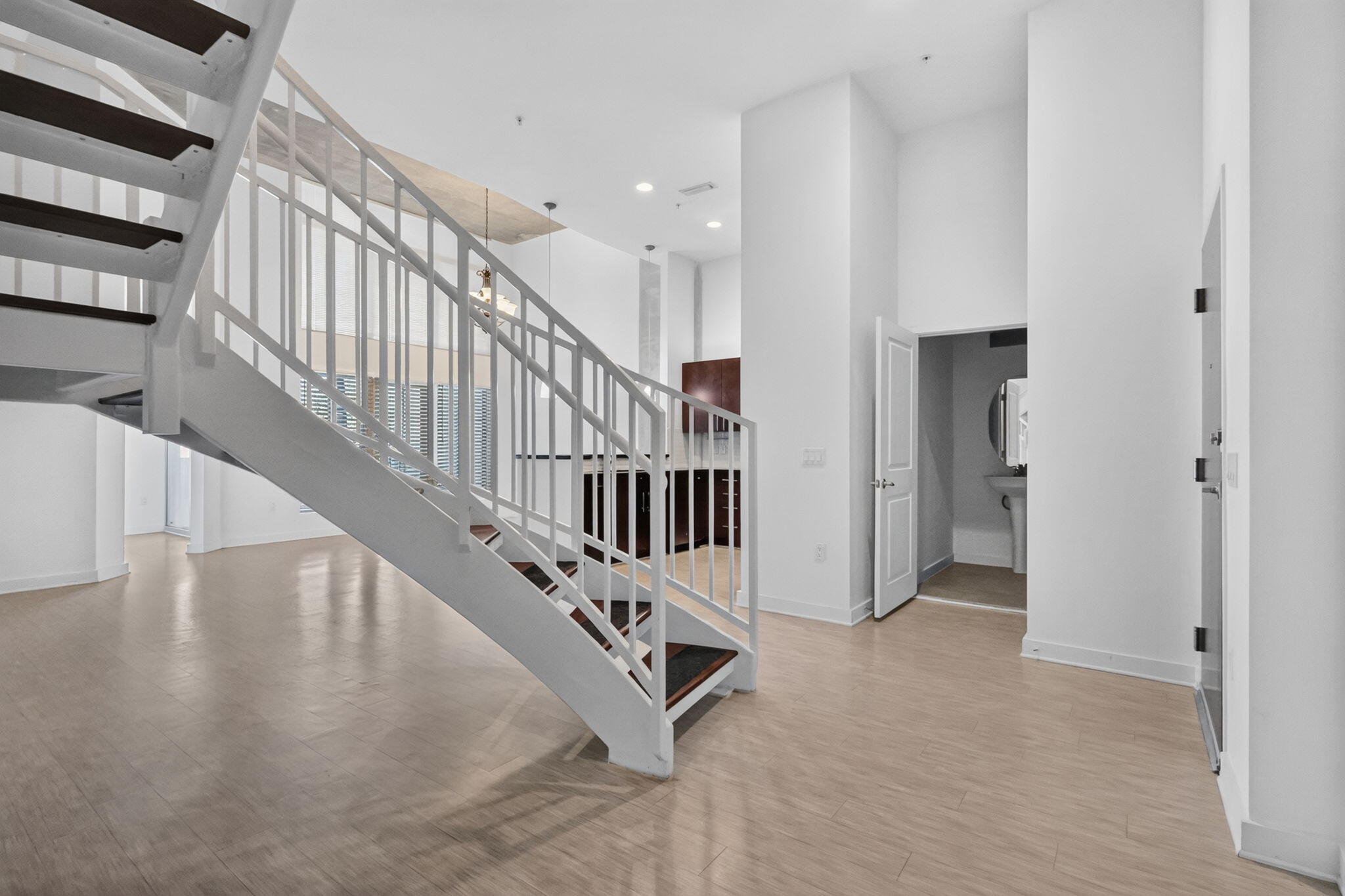 300 S Australian Avenue 128